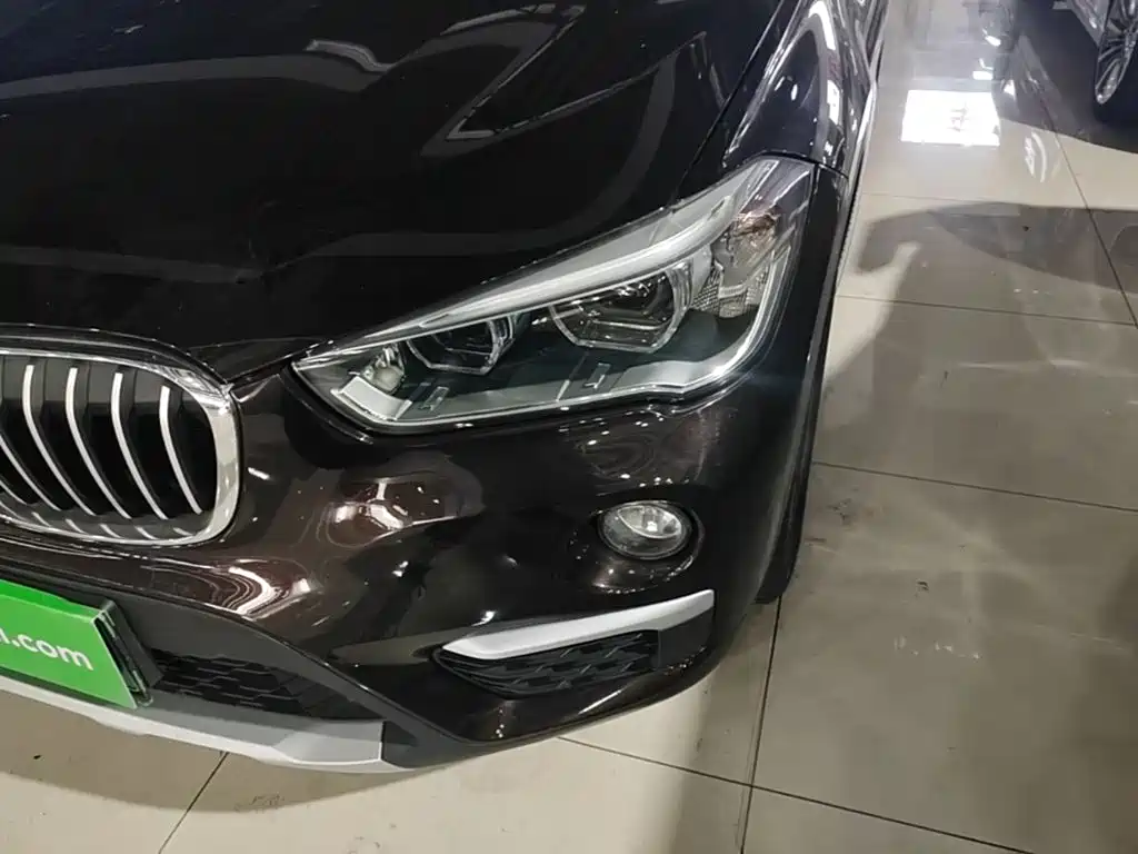BMW X1 2018 — фото 24