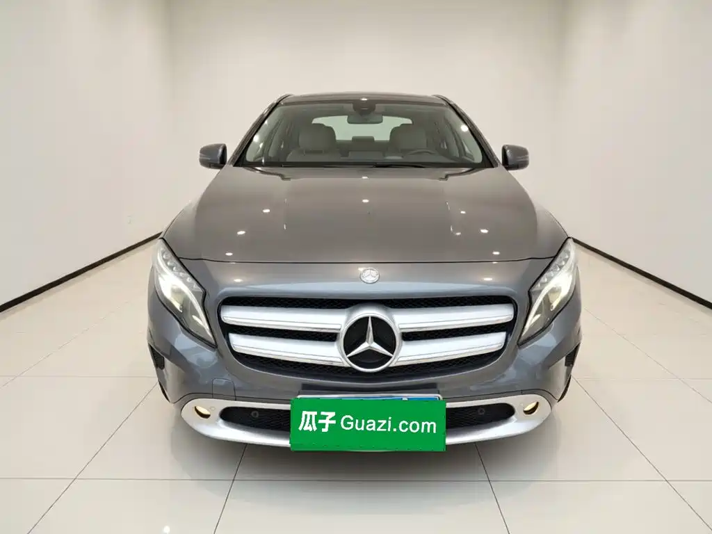 Mercedes-Benz GLA 2015