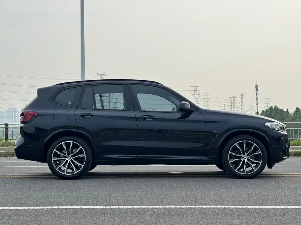 BMW X3 2021