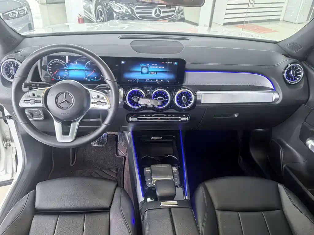Mercedes-Benz GLB 2022 — фото 18
