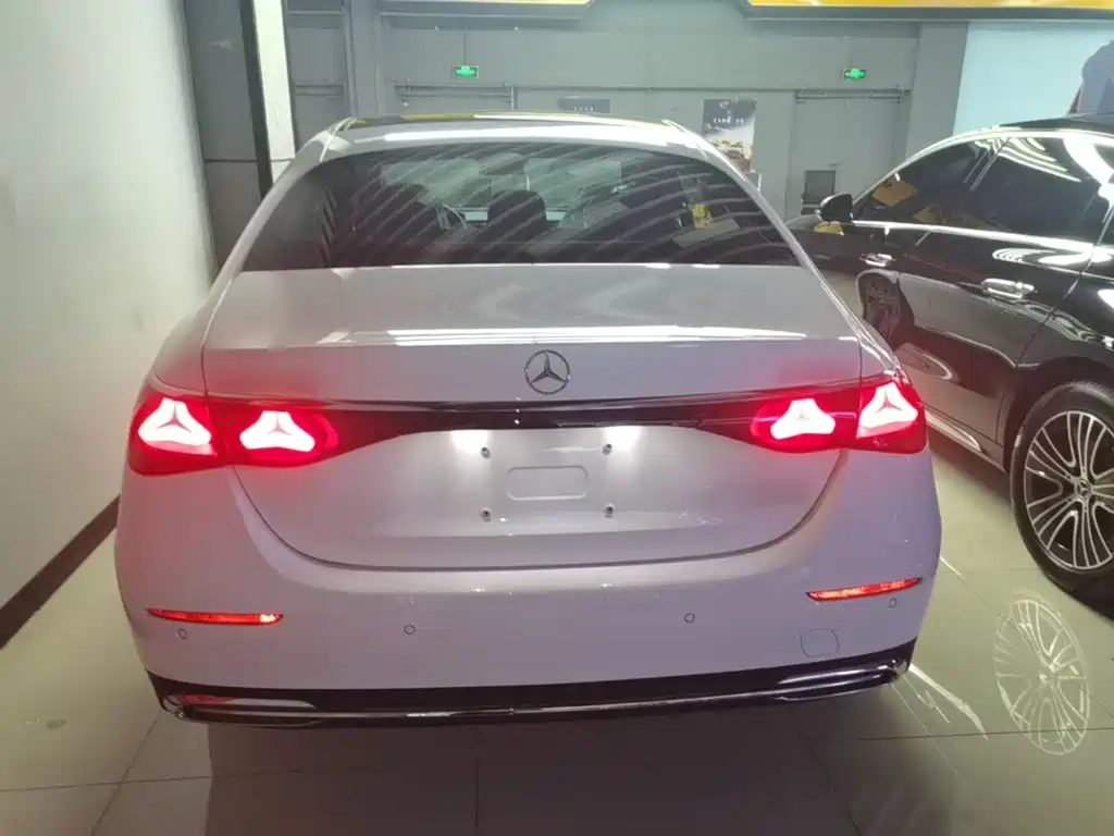 Mercedes-Benz E-Class 2026