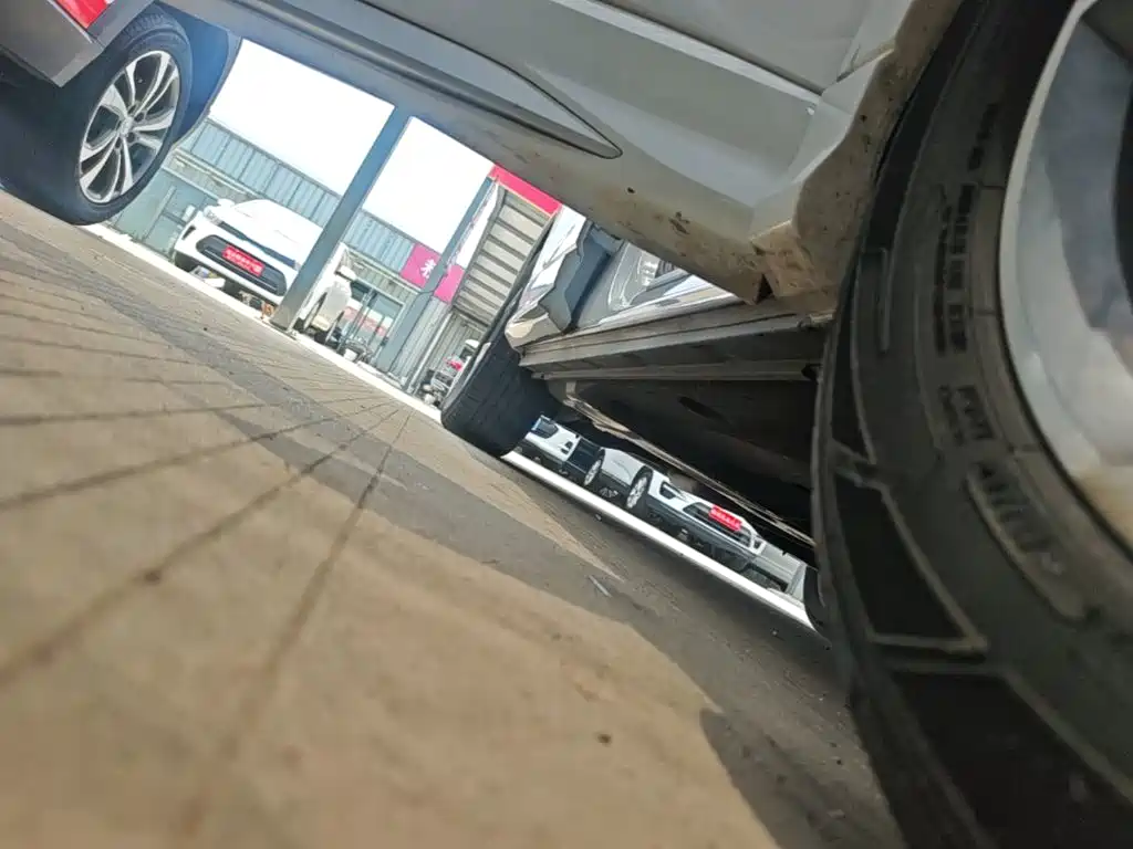 Audi Q3 2021 — фото 21