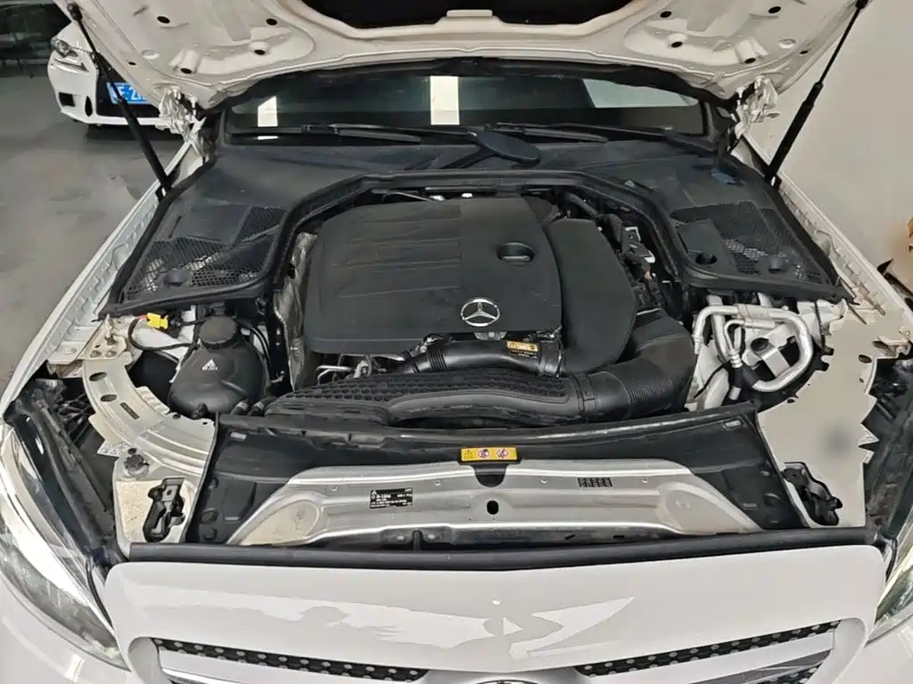 Mercedes-Benz C-Class 2020 — фото 20