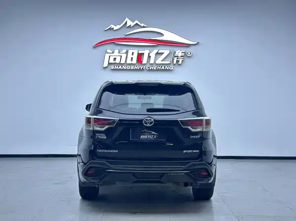 Toyota Highlander 2015
