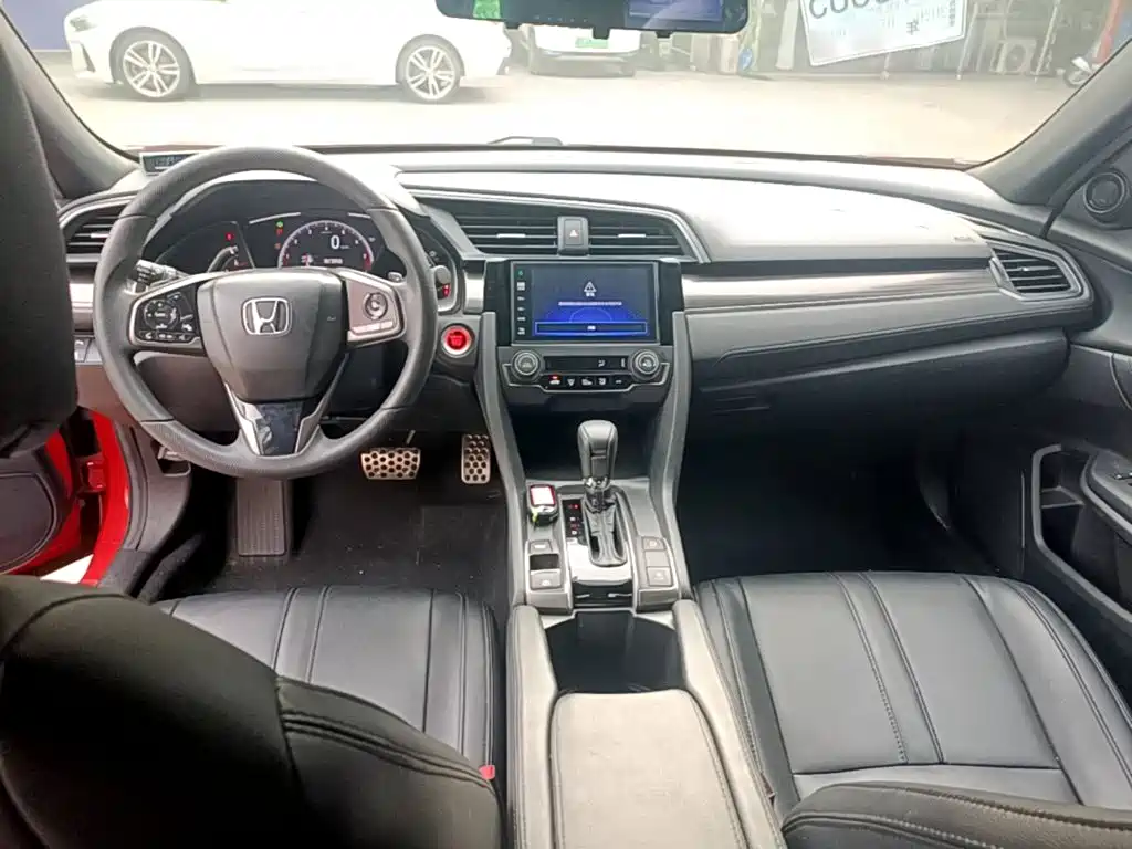 Honda Civic 2021 — фото 10