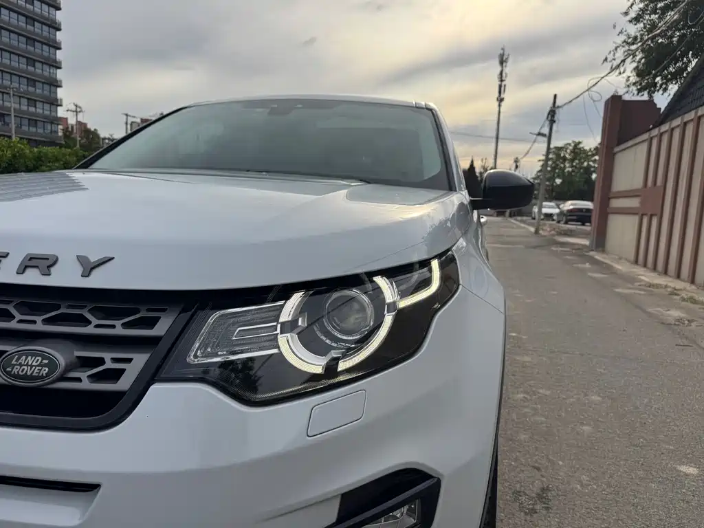 Land Rover Discovery Sport 2018 — фото 22