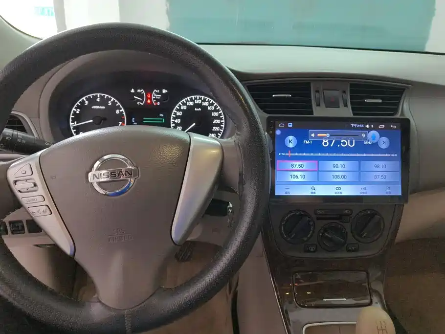 Nissan Sylphy 2013 — фото 12