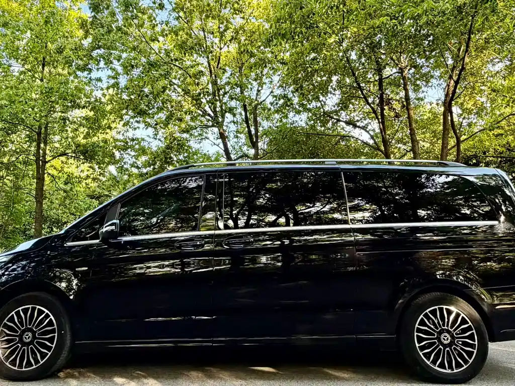 Mercedes-Benz V-Class 2020 — фото 3