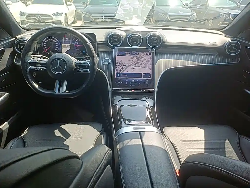 Mercedes-Benz C-Class 2022