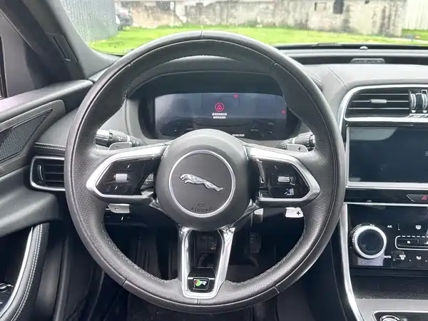 Jaguar XEL 2021