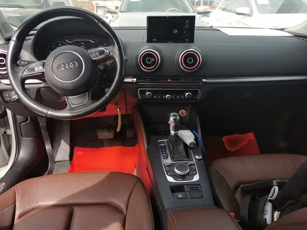 Audi A3 2015 — фото 10