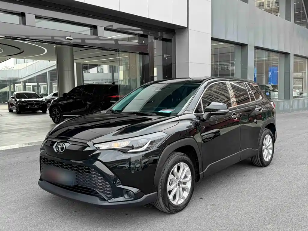 Toyota Frontlander 2024