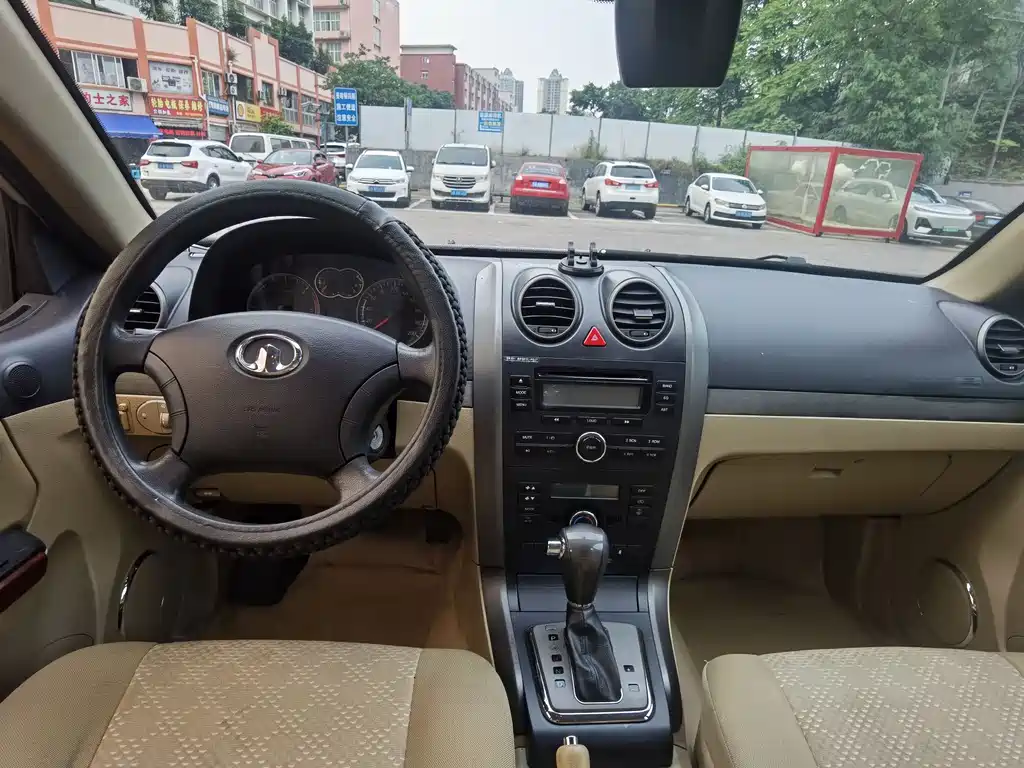 Haval H5 Classic 2012 — фото 14