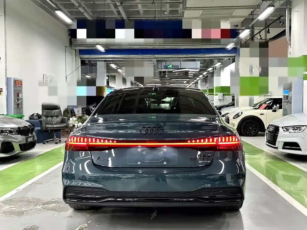 Audi A7L 2021 — фото 8