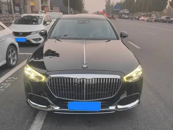 Mercedes-Benz Maybach S-Class 2024