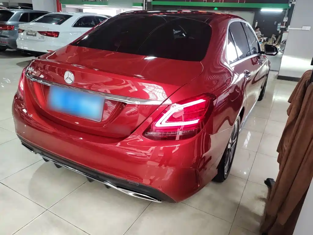 Mercedes-Benz C-Class 2020