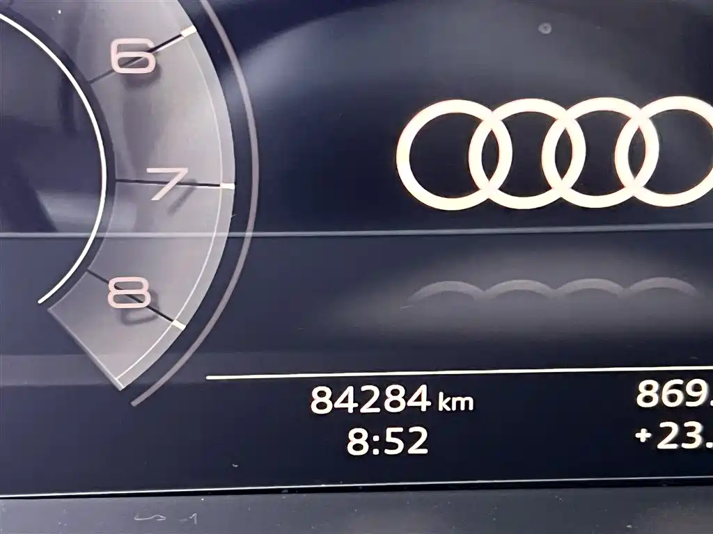 Audi A8 2020 — фото 17