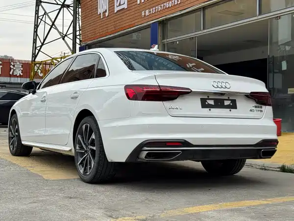 Audi A4L 2023