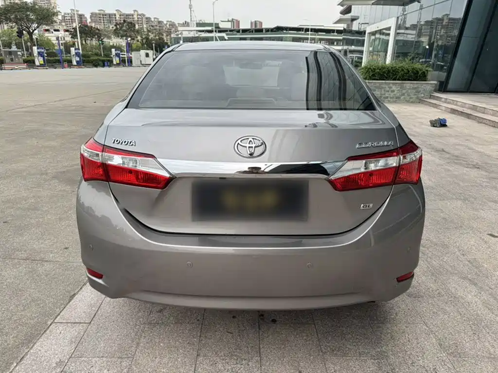Toyota Corolla 2015 — фото 22