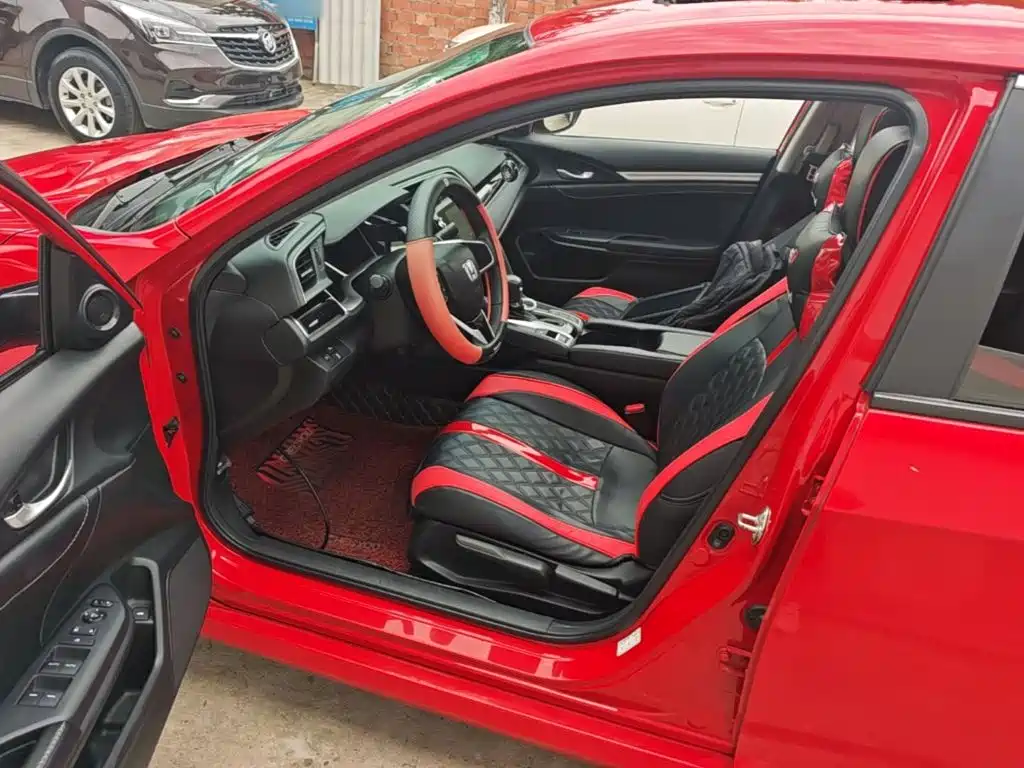 Honda Civic 2018 — фото 15