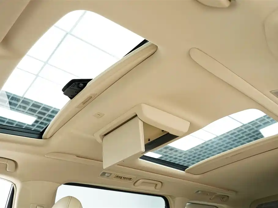 Toyota Alphard 2010 — фото 15