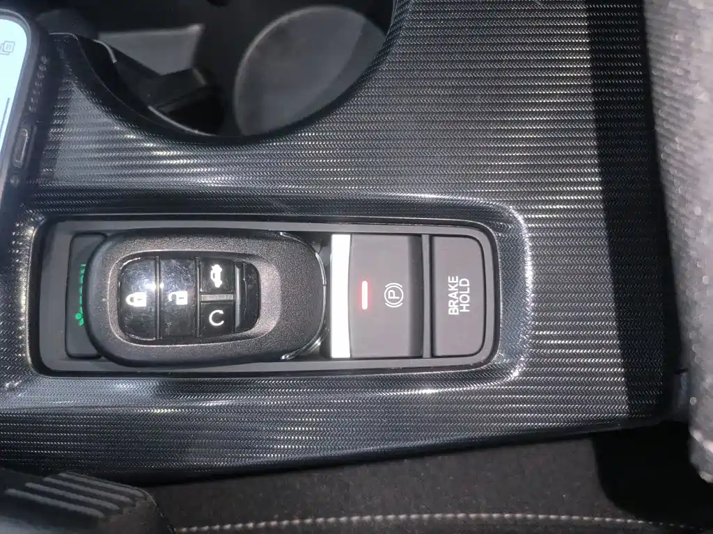 Honda Civic 2024 — фото 17