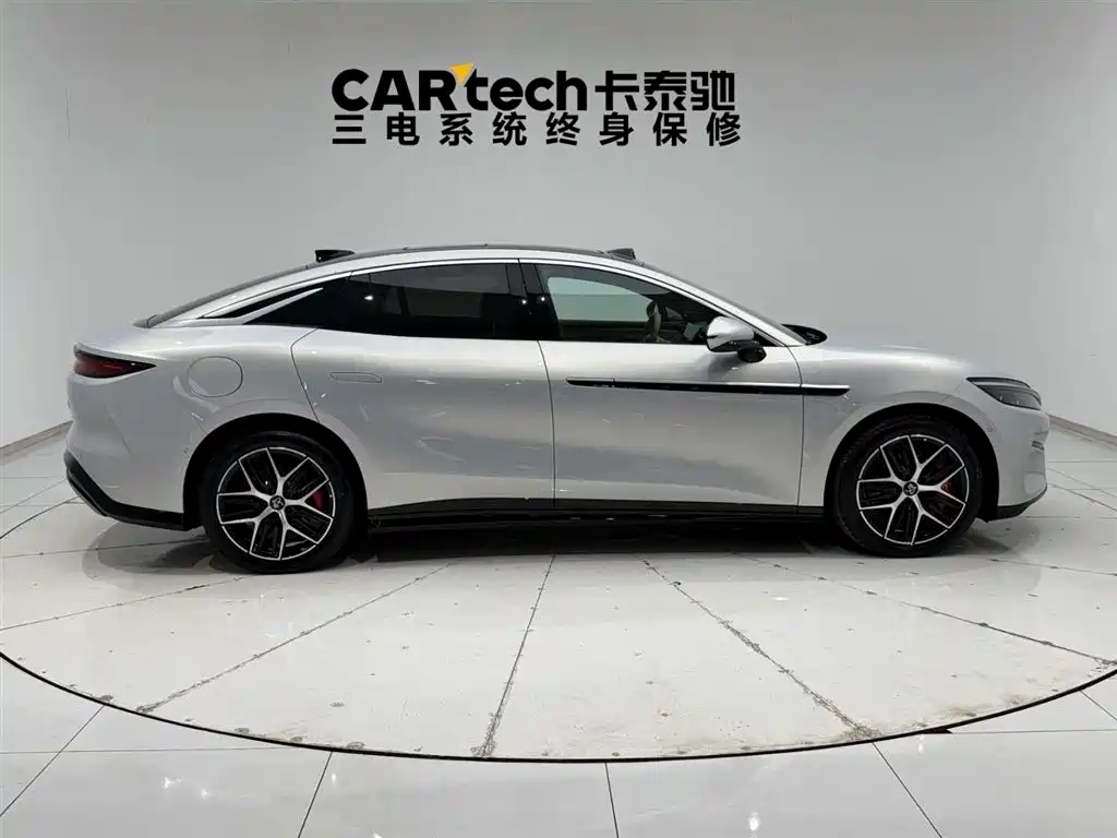BYD Han L 2025 — фото 12