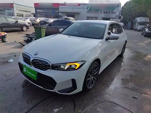BMW 3 Series 2023