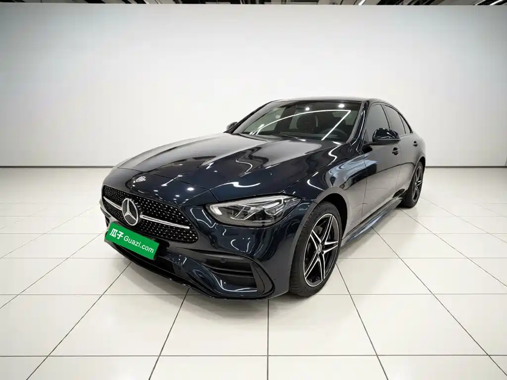 Mercedes-Benz C-Class 2025