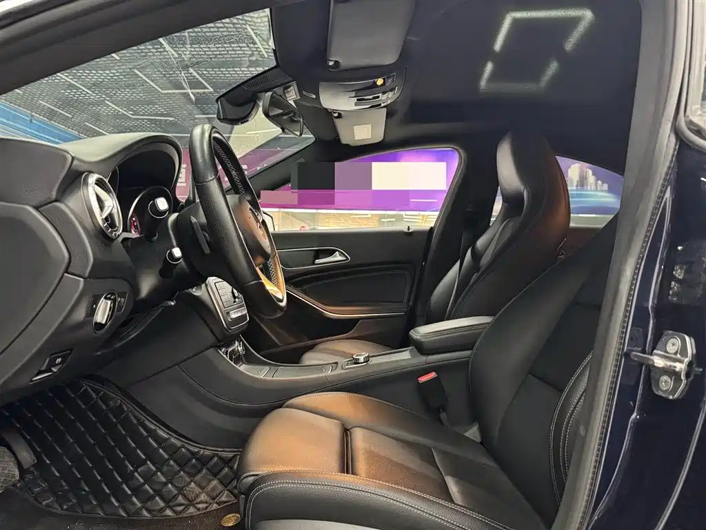 Mercedes-Benz CLA 2018