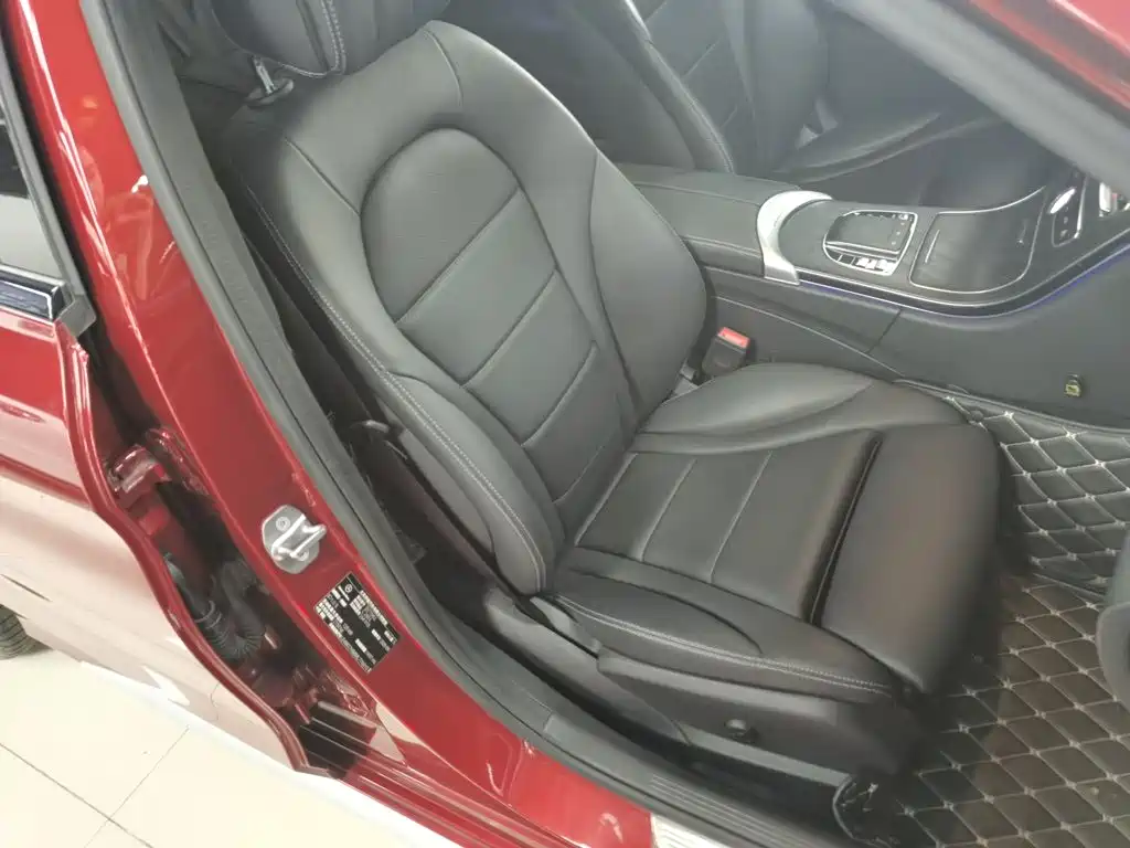 Mercedes-Benz C-Class 2020 — фото 25