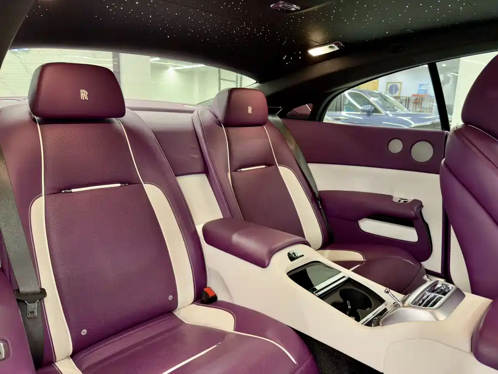 Rolls-Royce Wraith 2019 — фото 10