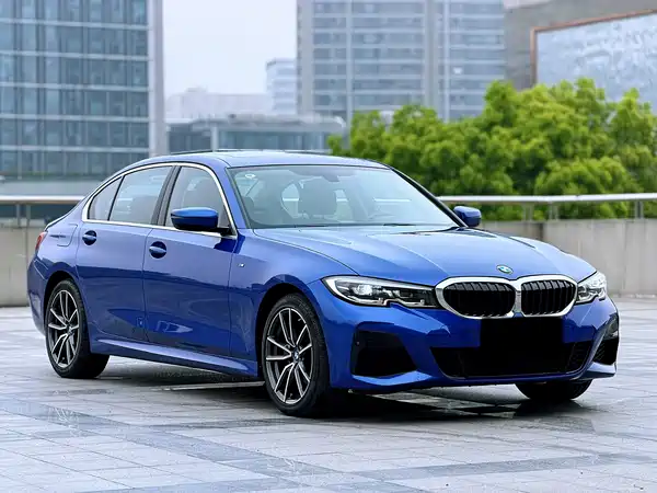 BMW 3 Series 2022