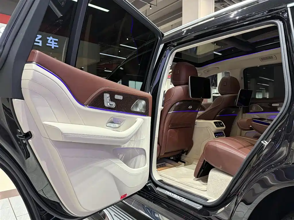 Mercedes-Benz GLS 2021 — фото 20