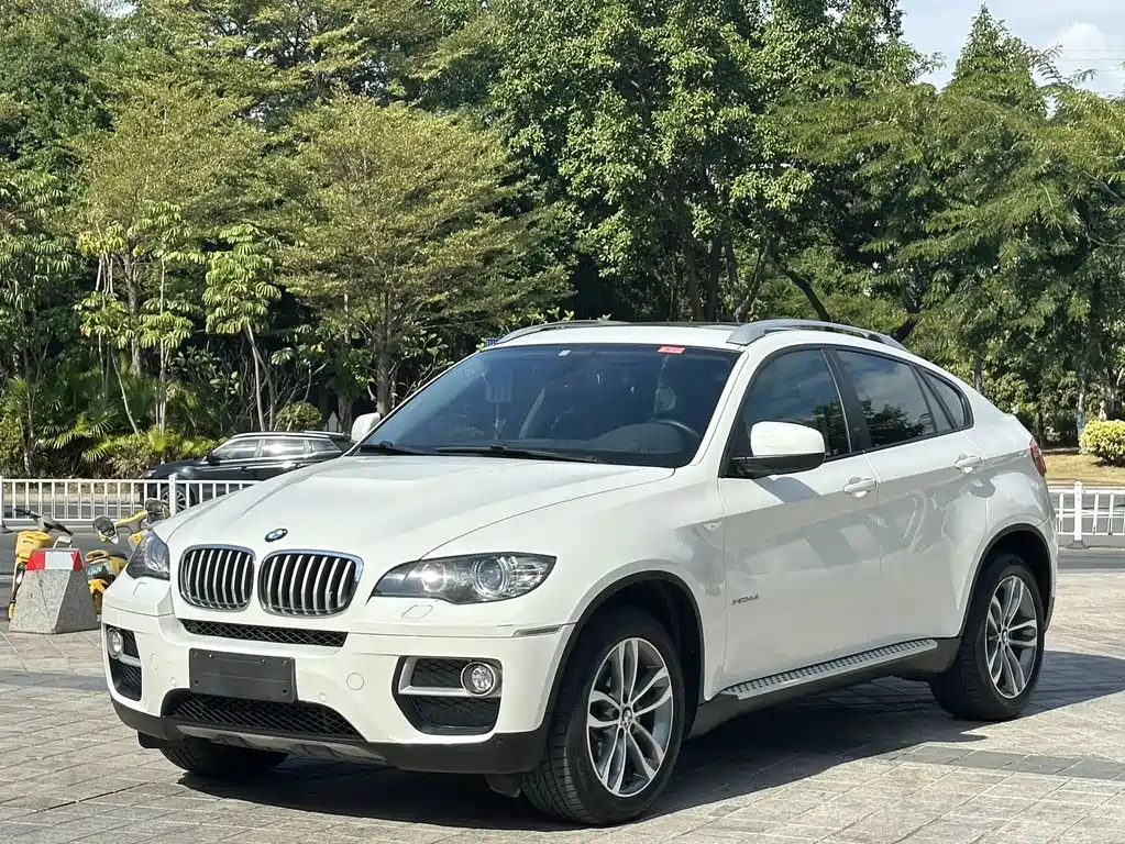 BMW X6 2015 — фото 1