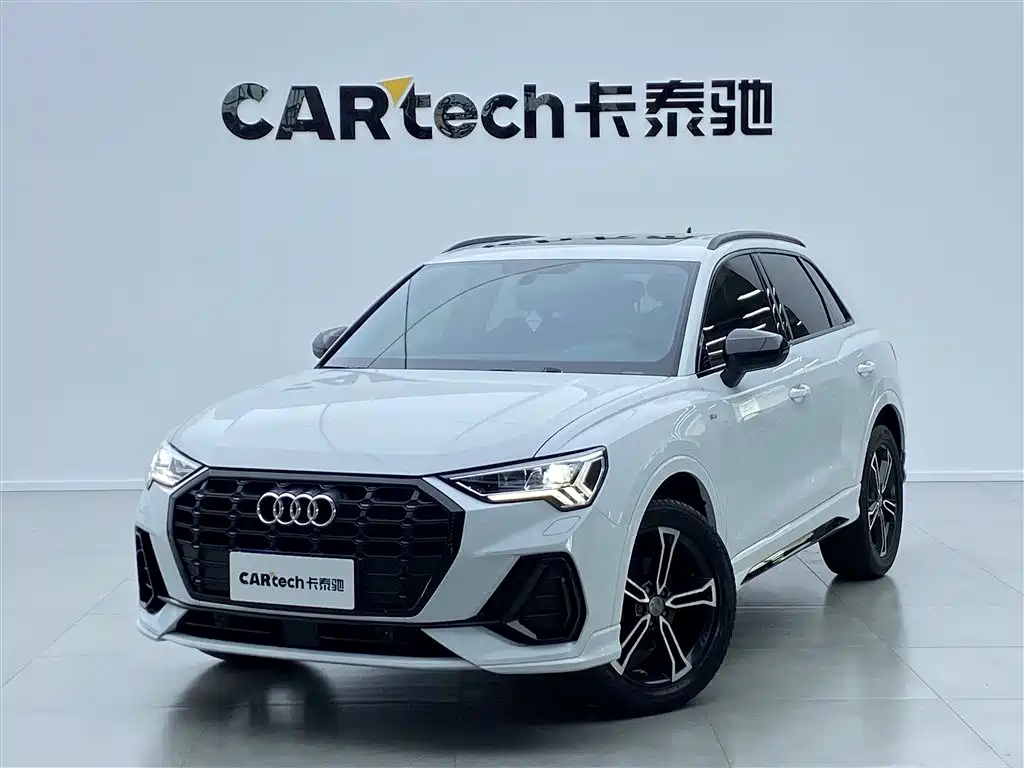 Audi Q3 2021 — фото 33