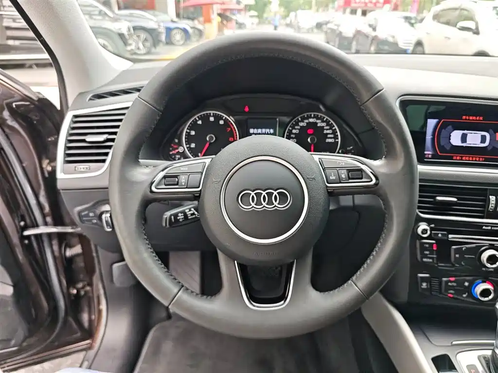 Audi Q5 2018 — фото 13