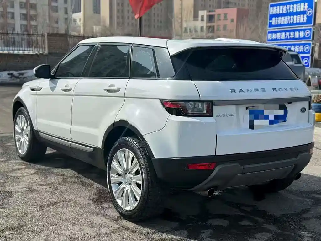 Land Rover Evoque 2017 — фото 7