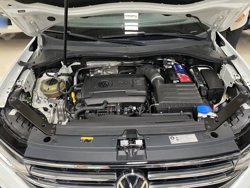 Volkswagen Tiguan L 2023 — фото 18