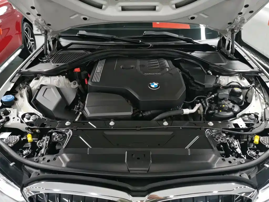 BMW 3 Series 2020 — фото 16
