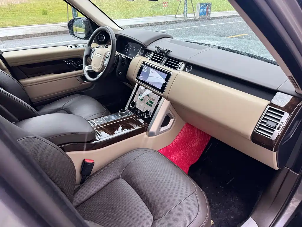 Land Rover Range Rover 2020 — фото 12