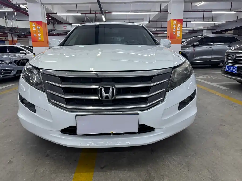 Honda Crosstour 2013 — фото 2