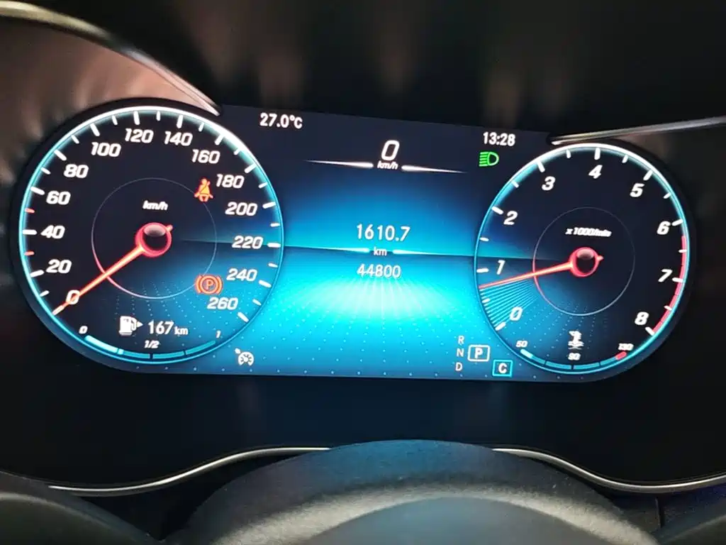 Mercedes-Benz C-Class 2021 — фото 12