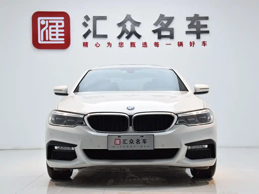 BMW 5 Series 2018 — фото 2