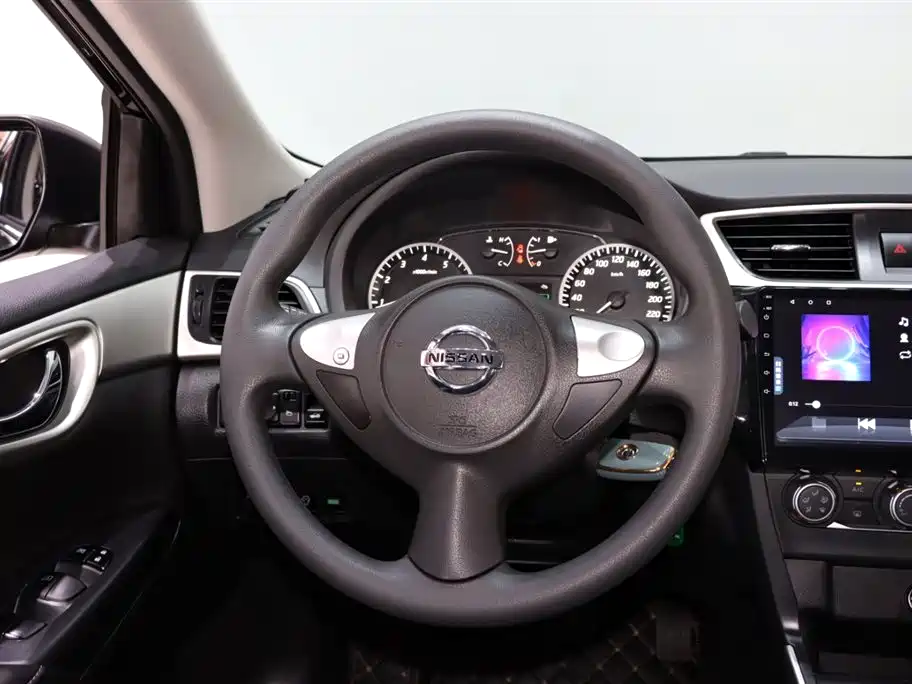 Nissan Sylphy 2024 — фото 13