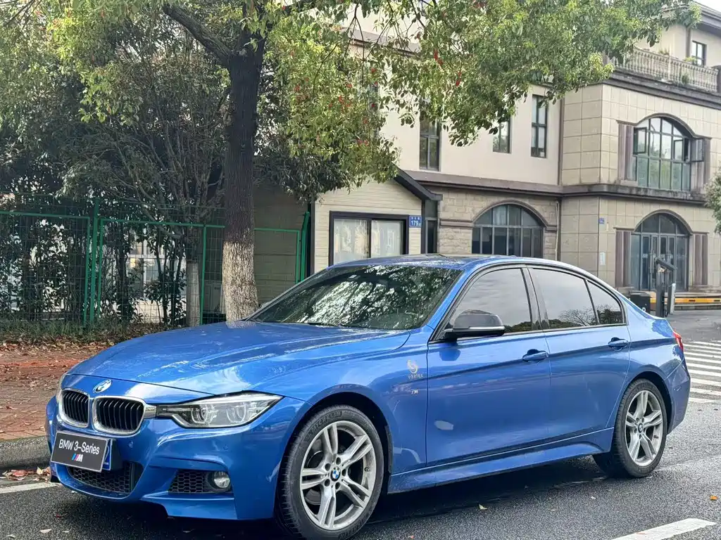 BMW 3 Series 2017 — фото 1