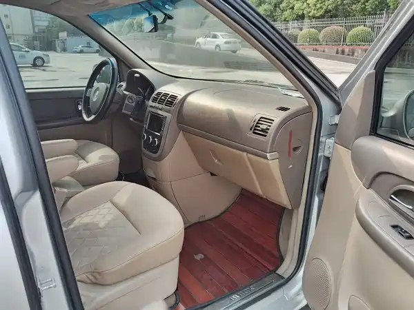Buick GL8 2014