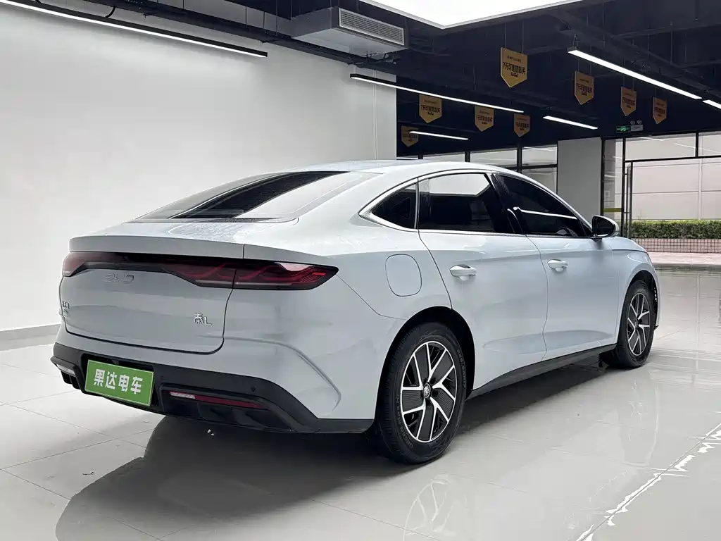 BYD Qin L 2025 — фото 4