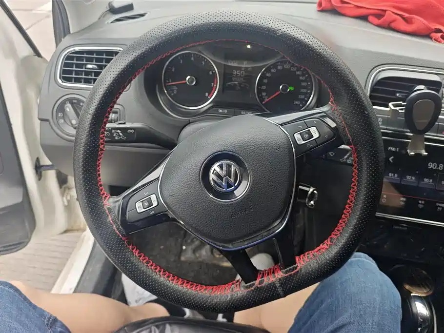 Volkswagen Polo 2019 — фото 15