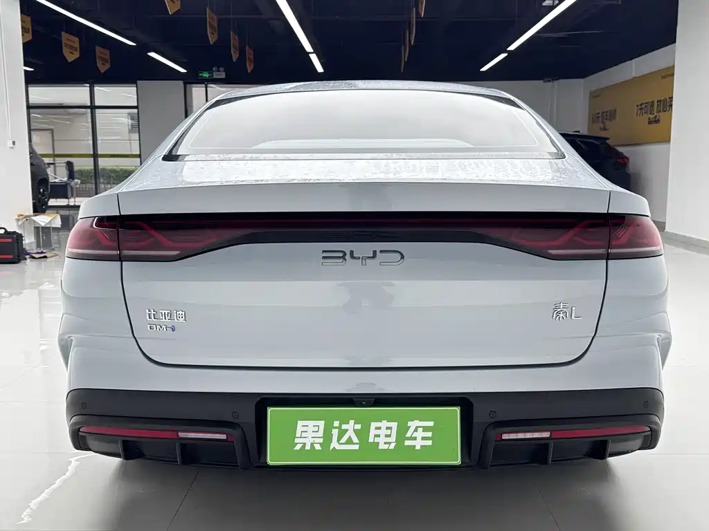 BYD Qin L 2025 — фото 6